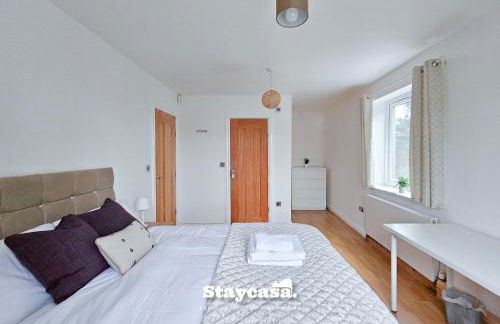 Large 6BR Manchester House Free Parking & WiFi - Foto 6