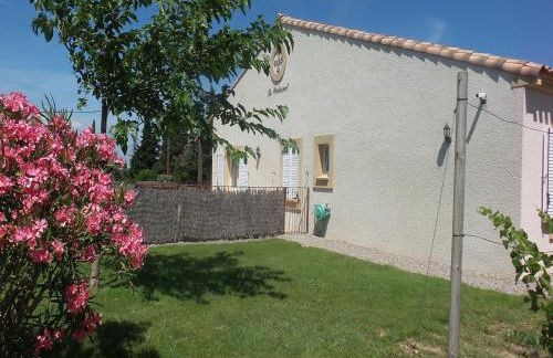 Comfortable villa with jacuzzi - Foto 32