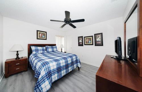 Spacious 6BR 4BA Villa, Private Pool, Near Disney - Foto 37