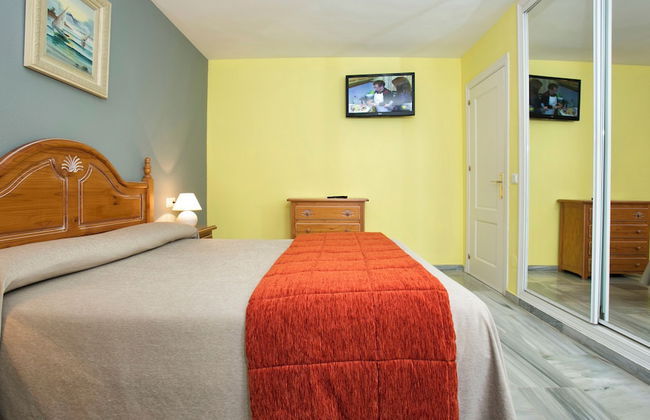 Apartamentos Ona Campanario - Photo 5