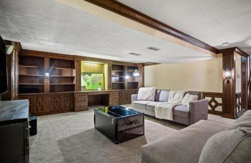 Unique Estate 5 Bedrooms Fire Pit Sleeps 10 - Foto 78