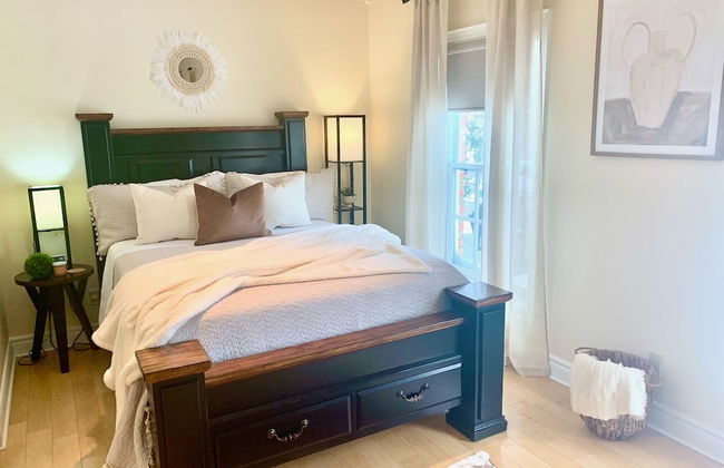 Suites On King - Photo 18