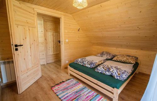 Domki nad rzeką w Komańczy - Foto 25