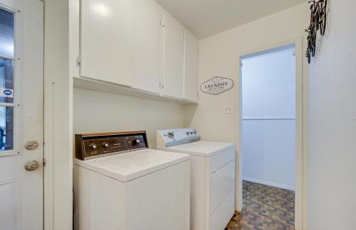 McQueeney Home with Grill about 10 Mi to New Braunfels - Foto 27