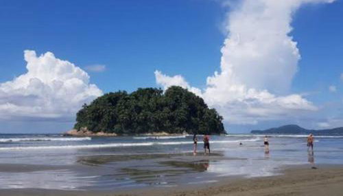 Apê 50 metros da praia com wifi e garagem - Foto 2