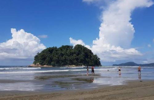 Apê 50 metros da praia com wifi e garagem - Foto 2