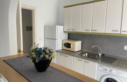 CYV Simple living near beach w pool in Fuengirola - Photo 12