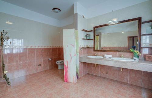 Villa Oasi With Private Pool - Happy Rentals - Foto 27