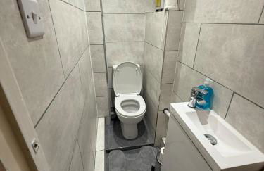 Modern Comfort Near Gatwick, Three Bridges & M23! - Foto 11