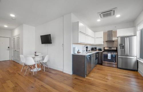 Skyline Studio - Modern Comfort Pool Access - Foto 17