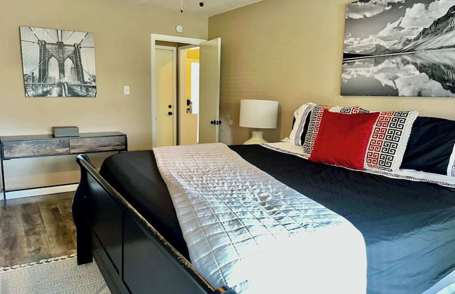 Katy Hideaway Charming 3 Bdr! - Foto 14