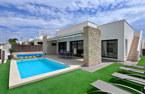 Modern villa with private pool at Golf Vistabella - Foto 1