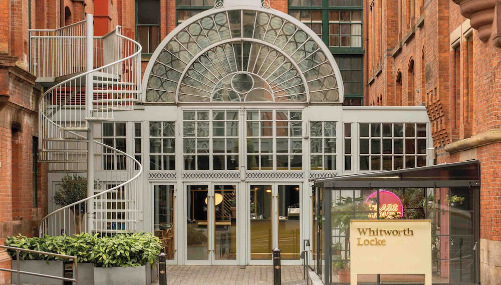 Whitworth Locke - Photo 1, Image principale