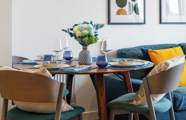 Skyline View 1 Bed Apartment Sleeps 2 - Balcony - Foto 11