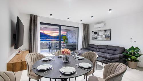 Seafront Villa Kupinica with heated Pool - Foto 4