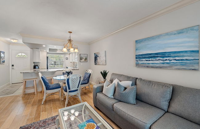 Sunset Sanctuary 2 Bedroom Condo by RedAwning - Foto 29