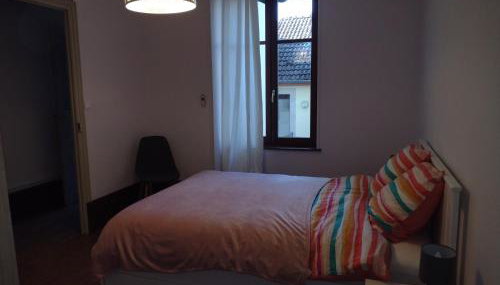 Appartement 1er etage proche des Termes - Foto 3