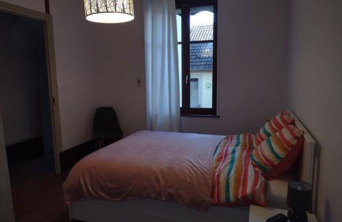 Appartement 1er etage proche des Termes - Foto 3