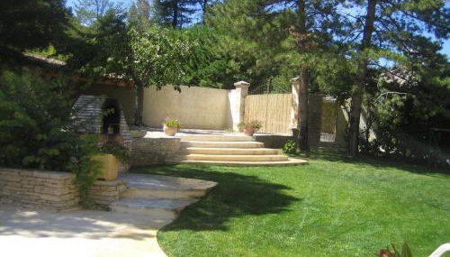 Attractive Holiday Home in C reste with Pool - Foto 5, Garden