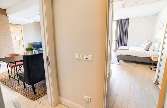 205 Pembroke - Photo 3