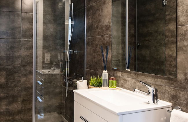 Mercedes Heritage Barcelona Apartments - Photo 76