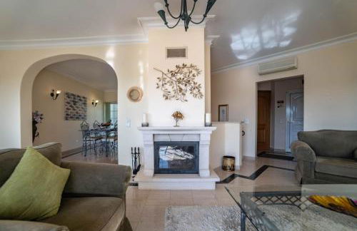 49 Presa da Moura Superbly 2 Bed Townhouse Clos - Foto 6