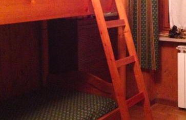 Charming, cozy, and bright apartment - Photo 8