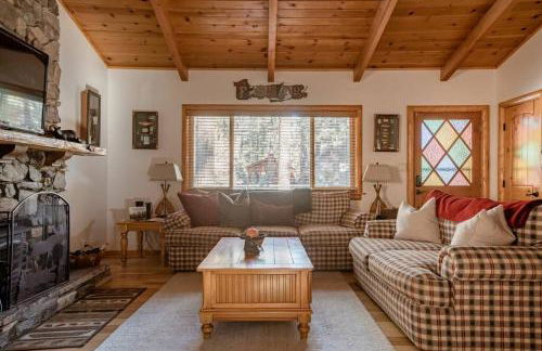 Hot tub*kids room*family cabin - Foto 12