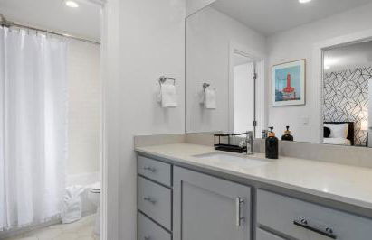 Spacious Group Home Near Rainey - Pool, Hot Tub - Foto 34