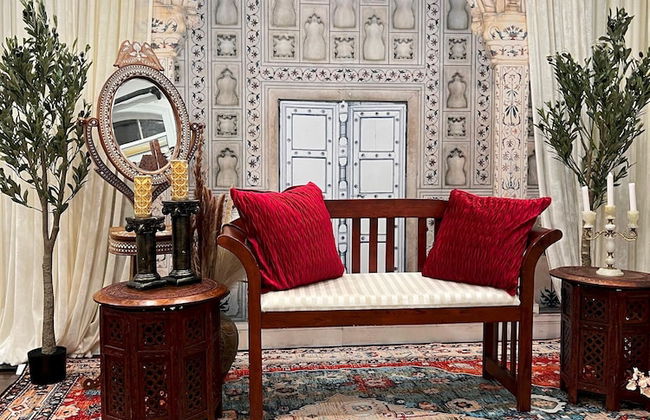 Luxury Retreat Modern Spacious 4 Bedroom Home - Photo 26