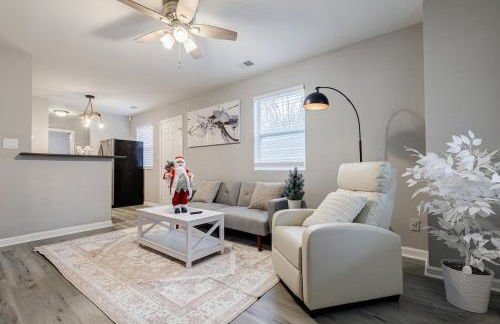 Atlanta Zoo Free Private Driveway Parking 1B-1B - Photo 1