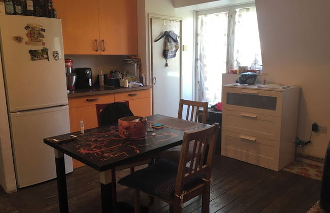 Beautiful 2-bed Apartment in Dagenham - Photo 14