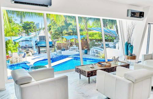 Waterfront Oasis Cascading Pool Views Centrally located Heated Pool Cascade KeyResidences - Foto 13