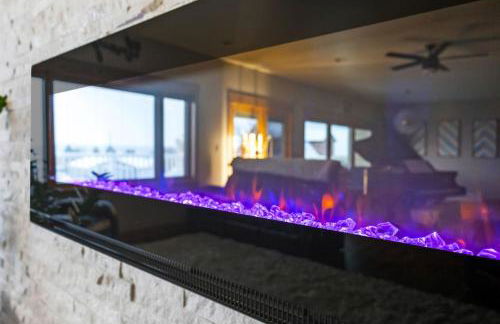 Great Falls Luxe Haven 4BR Gym Office and Hot Tub - Foto 12