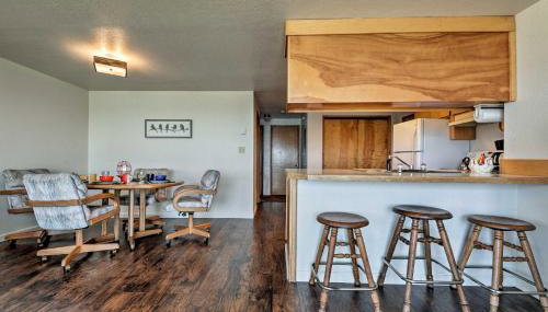 Smith River Vintage Cabin Oceanfront Deck and Views - Foto 3