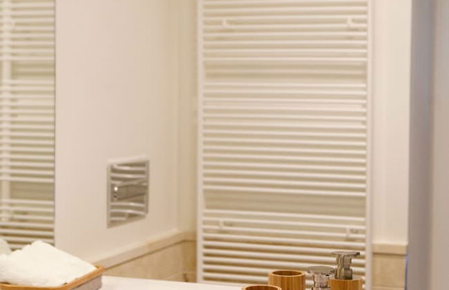 60 Balconies Art - Photo 53