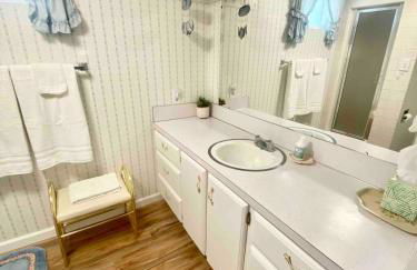 Roomy Midtown Home-Large and Central to Everything - Foto 28