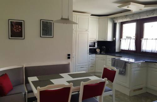 Schöne 120-qm-Ferienwohnung - Sonnenterrasse - Stadtgrenze Lübeck - Foto 14