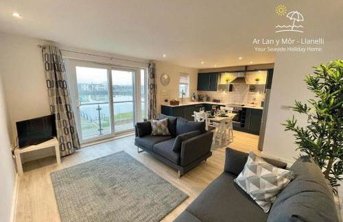 Ar Lan Y Mor - Stunning 2 bed coastal apartment - Foto 1