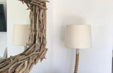 Ocean Drive Deluxe Apartment with complimentary Day Time Beach hut - Foto 45