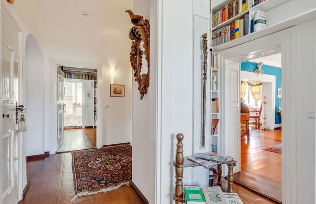 Lavish Castle in Riedenburg with Garden near Lake - Foto 3