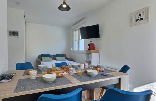 Tout Inclus - Plein Centre - Netflix - Moontown - Foto 13