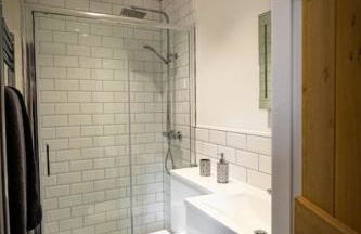 Neat Cottage, seaside cosy converted barn for 4 - Photo 15