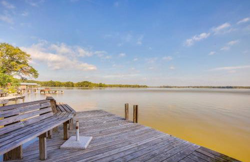 The Whacky Shack Family Cabin with Fire Pit! - Photo 38