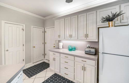 about 3 Mi to Dtwn Aubrey Vacation Rental with Patio! - Foto 17