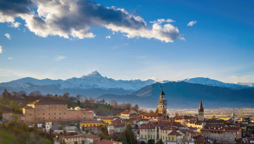 Saluzzo, a Torre Civica e Monviso