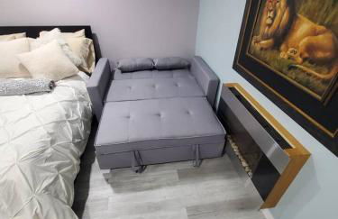 Lovely 2 bedroom Apartment with 2 Entrance and Parking with a fee - Foto 33