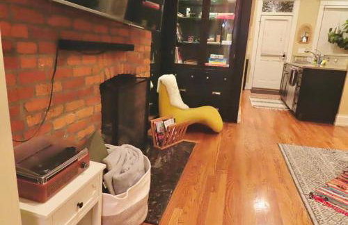 The Nook on Neil Walkable 3BR - Foto 9