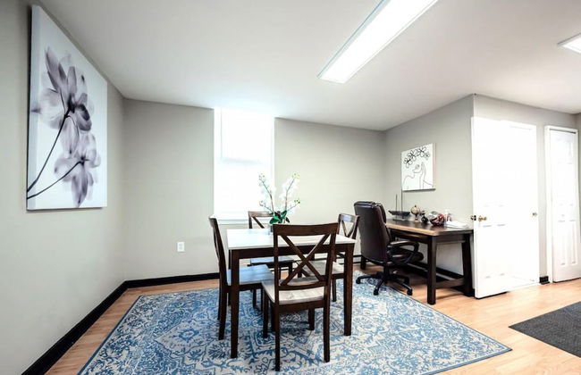 The Terrace at Park Place 2nd Floor Walk up -cozy 2 Bedroom Fast Wifi Free Coffee - Foto 4