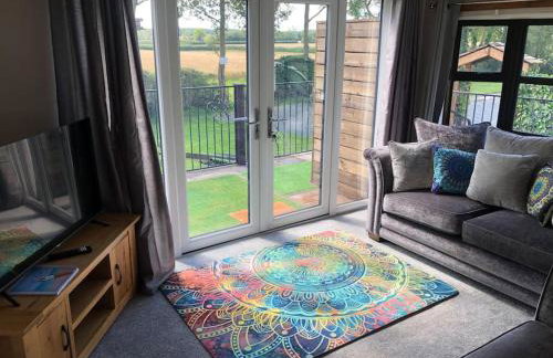 Couple’s Lodge With Hot Tub - Foto 41